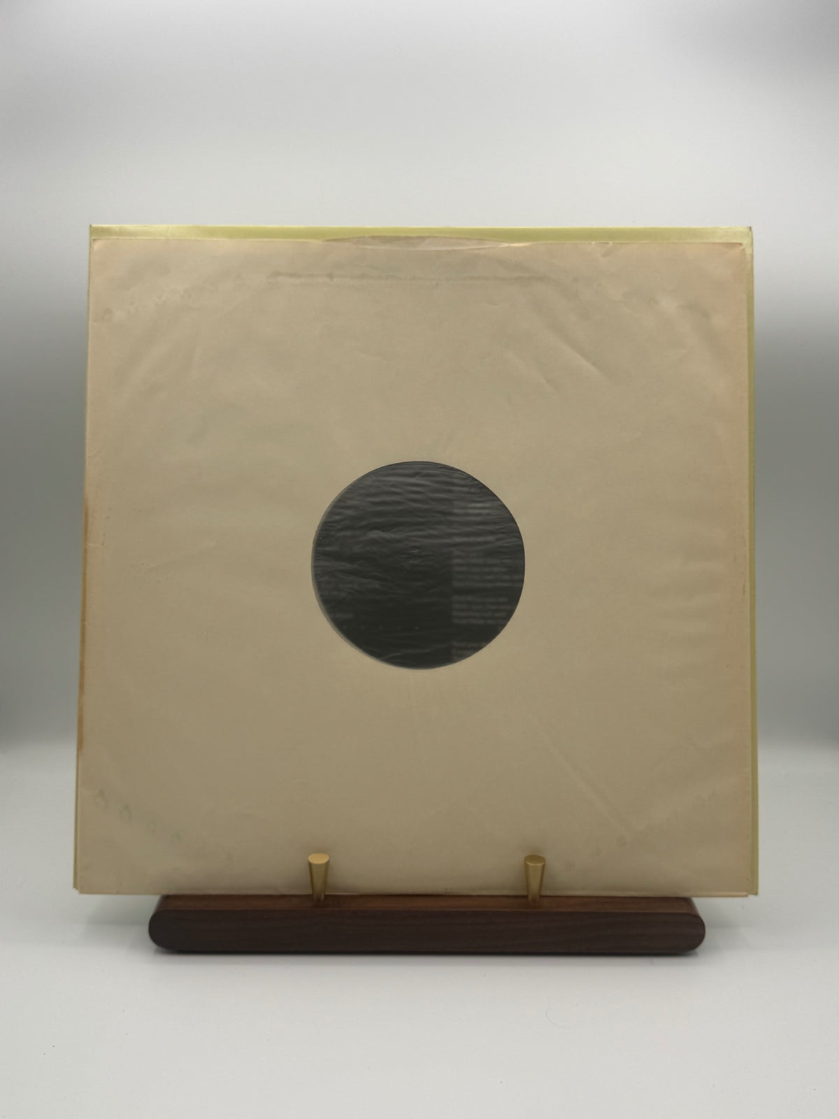 Genesis Selling England By The Pound CAS 1074 inner sleeve reverse