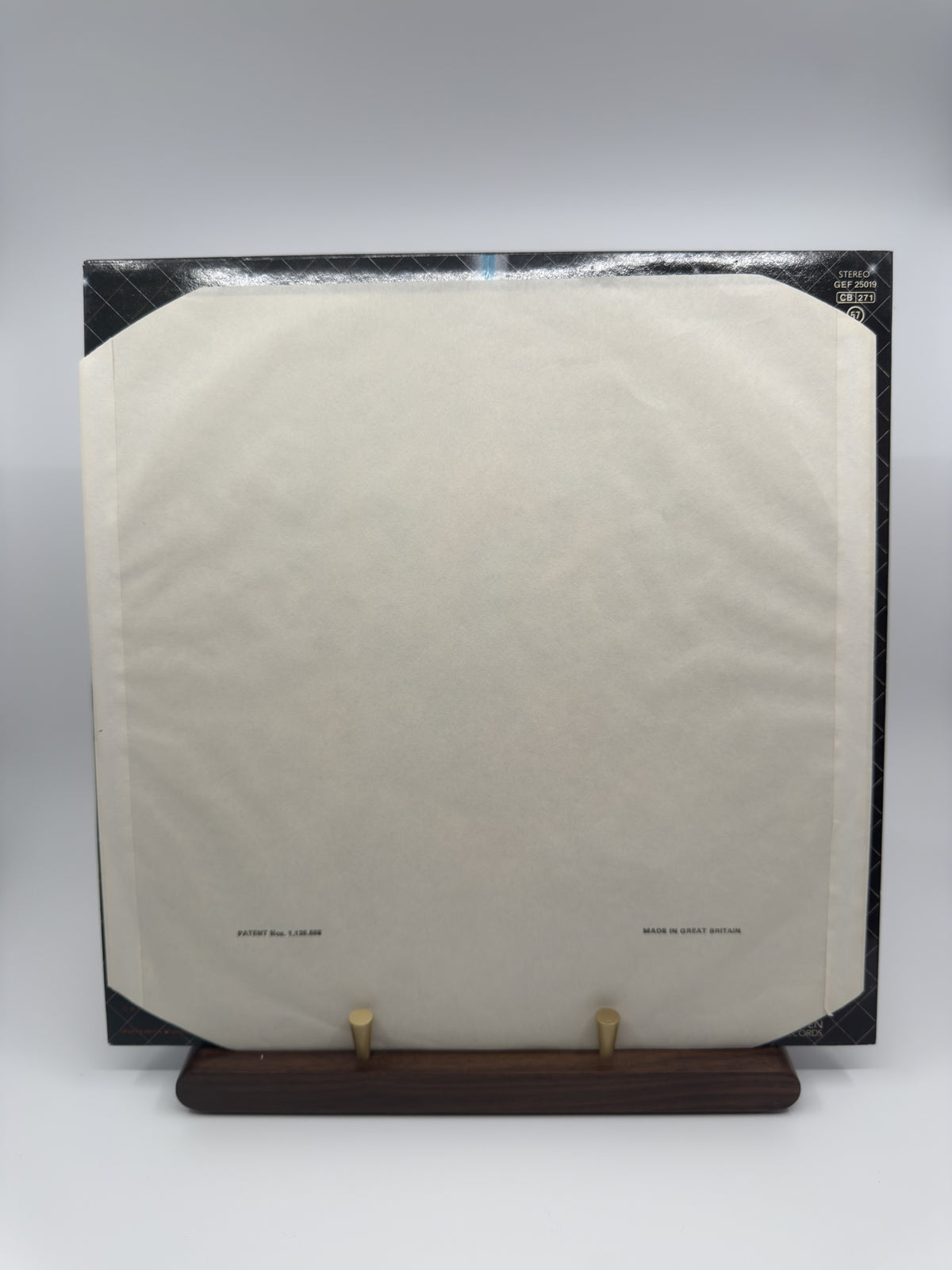 Neil Young Trans UK GEF 25019 — plain inner sleeve
