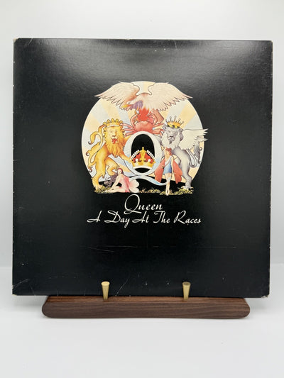 Queen A Day At The Races UK LP 1976 EMTC104 Sterling 4U/4U VG+/VG+ Original