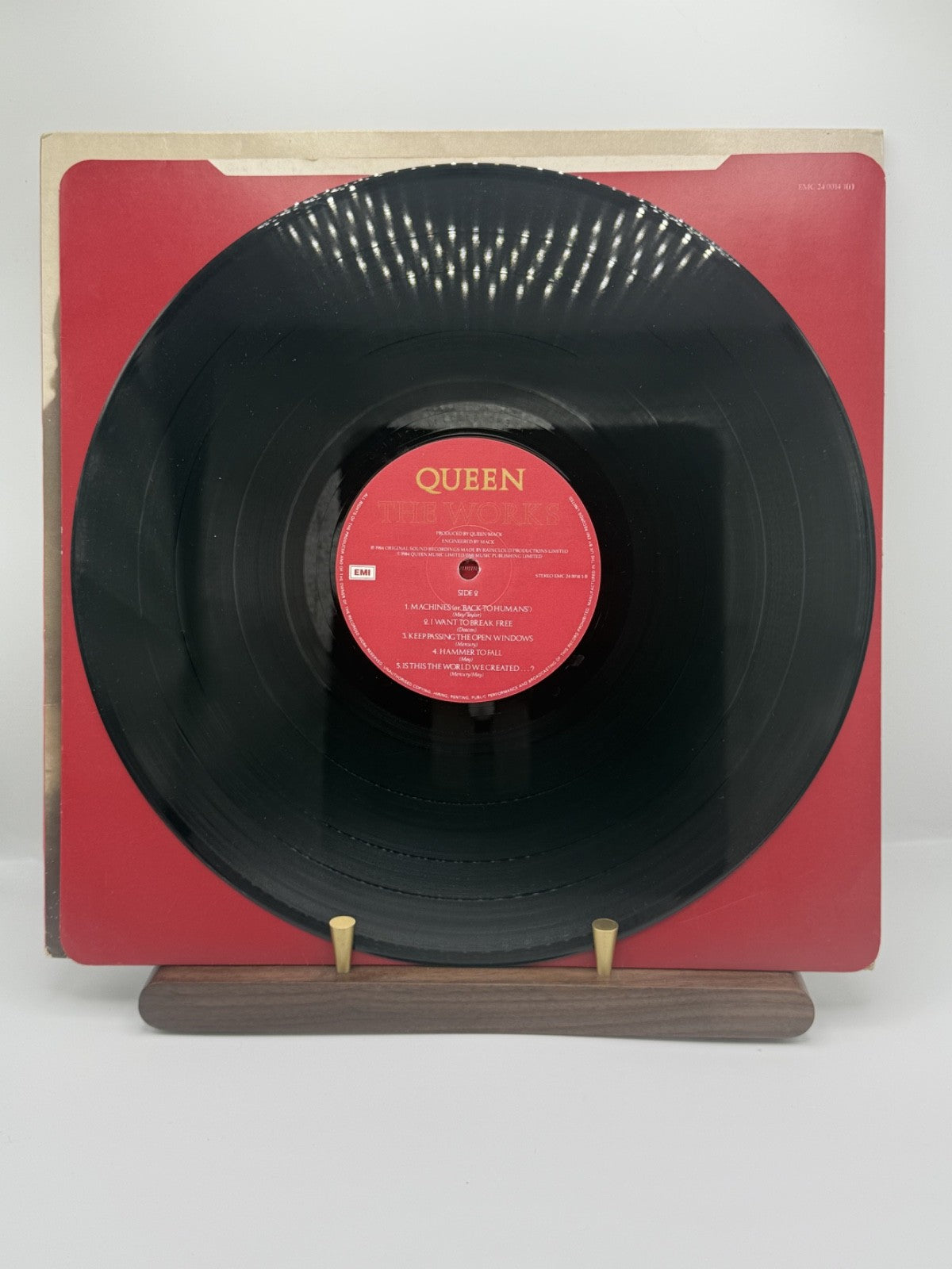 Queen The Works Vinyl LP EMI EMC 2400141 UK 1984 1st Press Sterling Inner VG++