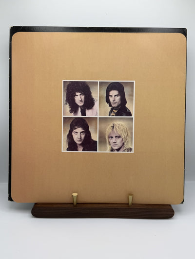 Queen A Day At The Races UK LP 1976 EMTC104 Sterling 4U/4U VG+/VG+ Original
